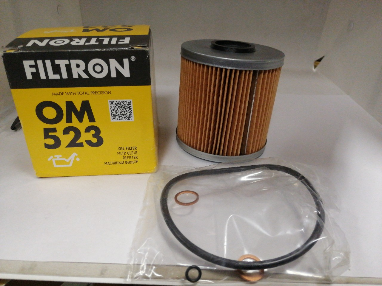 Купить запчасть FILTRON - OM523 Фильтр масляный BMW E36/E30/E34 1,6i/1,8i mot.M40/42/43 09/87-04/95 BMW Serie 3 (E30), Serie 3 (E36)