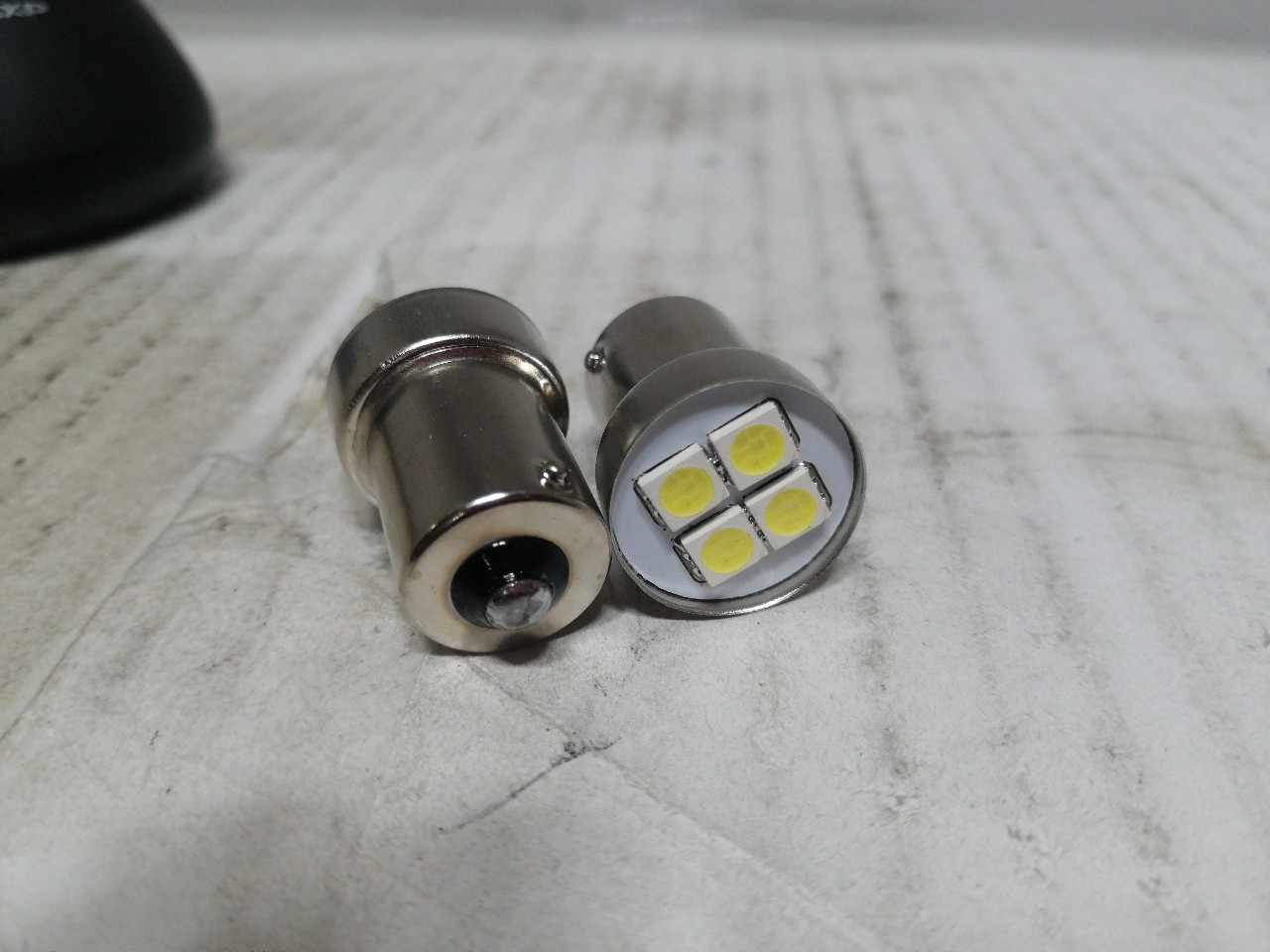 Купить запчасть NORD YADA - 902702 Cветодиод 12V G18.5 4SMD (size 5050) R10W BA15s белый 0.6W 20lm TM NORD YADA