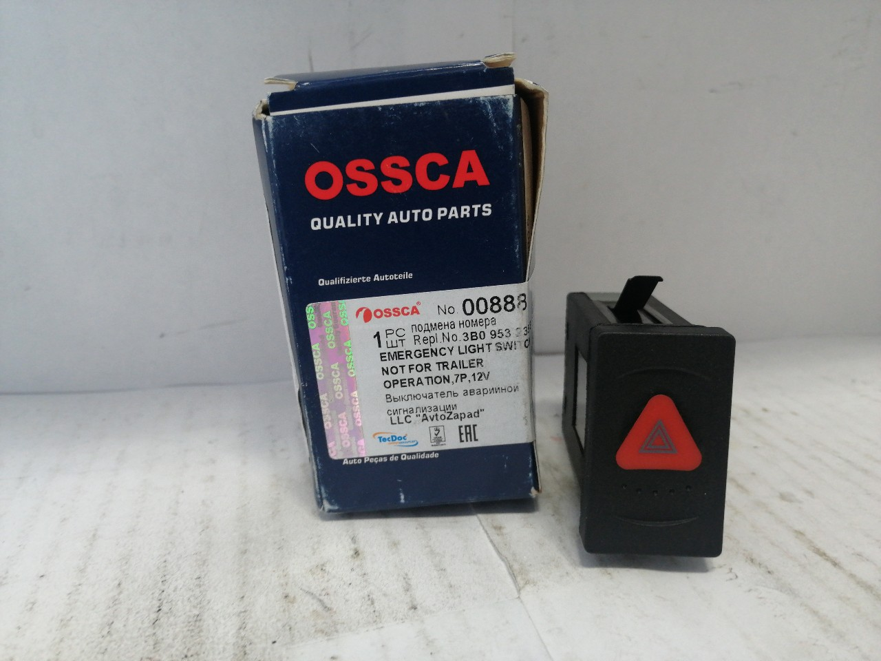 Купить запчасть OSSCA - 00888 Кнопка аварийной сигнализации VW Passat-V 97 05